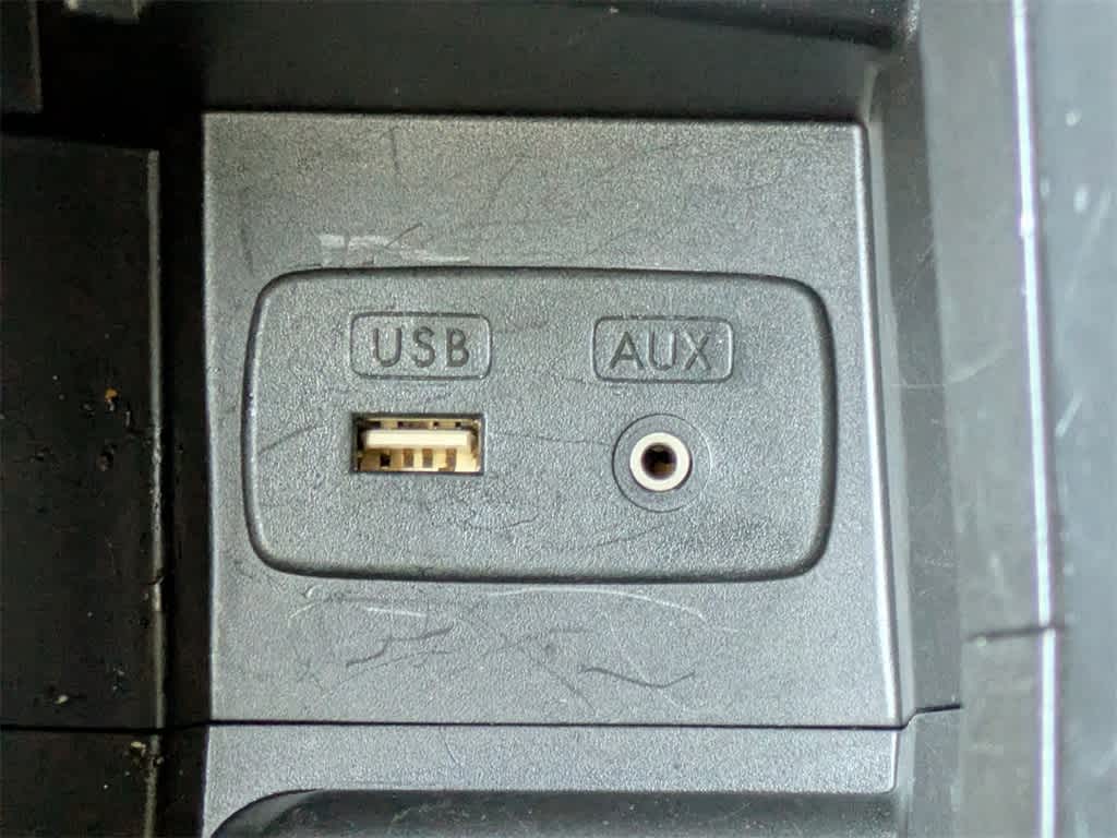 Thumbnail: 2014 Subaru XV Crosstrek - 24