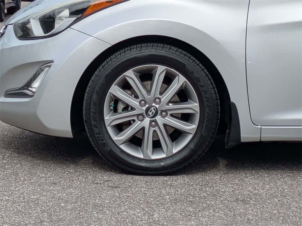Thumbnail: 2016 Hyundai Elantra - 10