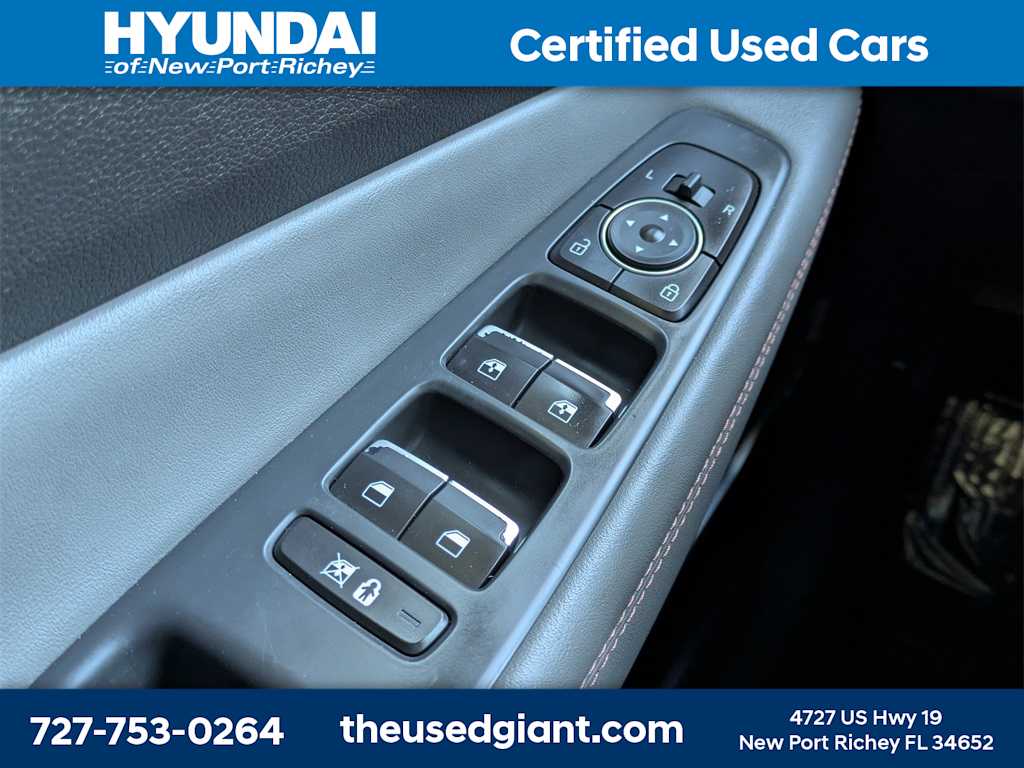 Thumbnail: 2020 Hyundai Santa Fe - 31