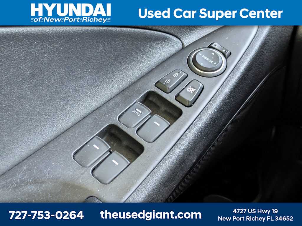 Thumbnail: 2014 Hyundai Sonata - 27