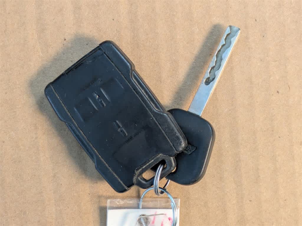 Thumbnail: 2016 Chevrolet Silverado 1500 - 33