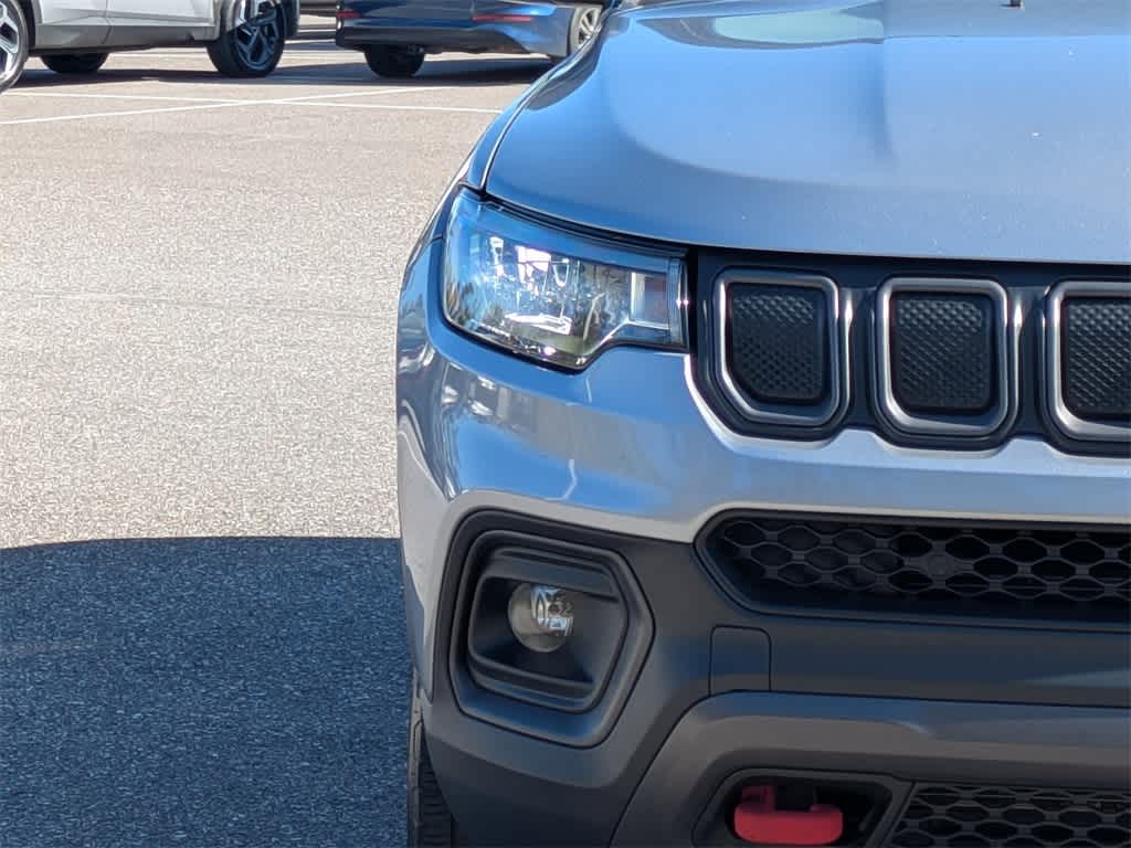 Thumbnail: 2022 Jeep Compass - 9