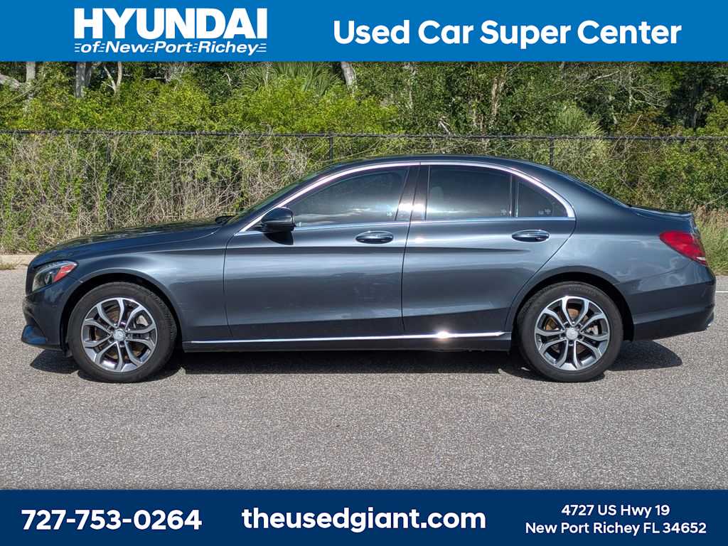 Thumbnail: 2016 Mercedes-Benz C-Class - 2