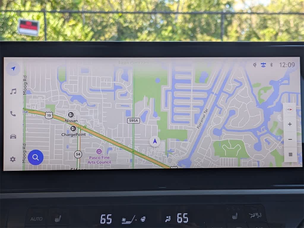 Thumbnail: 2025 Toyota Camry - 25