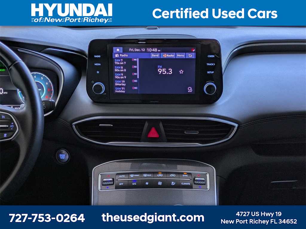 Thumbnail: 2022 Hyundai Santa Fe - 21