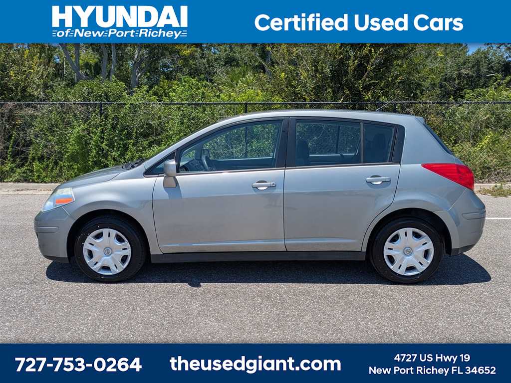 Thumbnail: 2012 Nissan Versa - 2