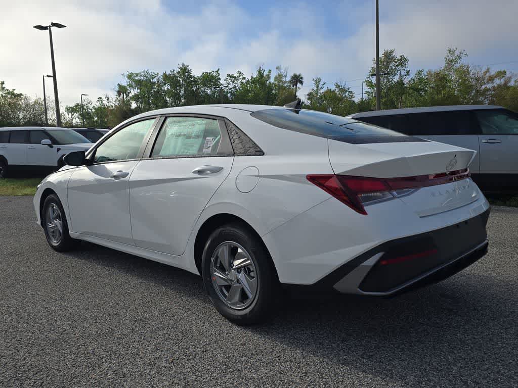 Thumbnail: 2026 Hyundai Elantra - 4