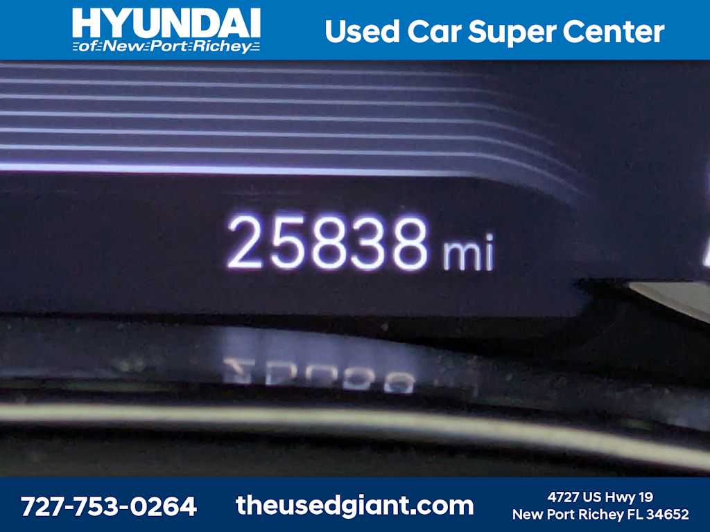 Thumbnail: 2022 Genesis GV70 - 43