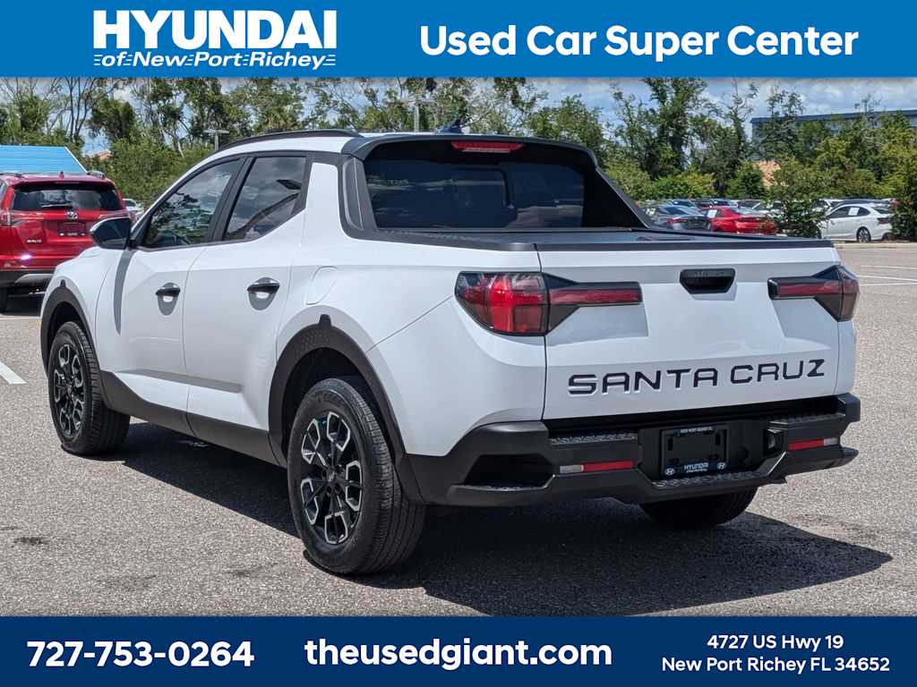 Thumbnail: 2022 Hyundai Santa Cruz - 3