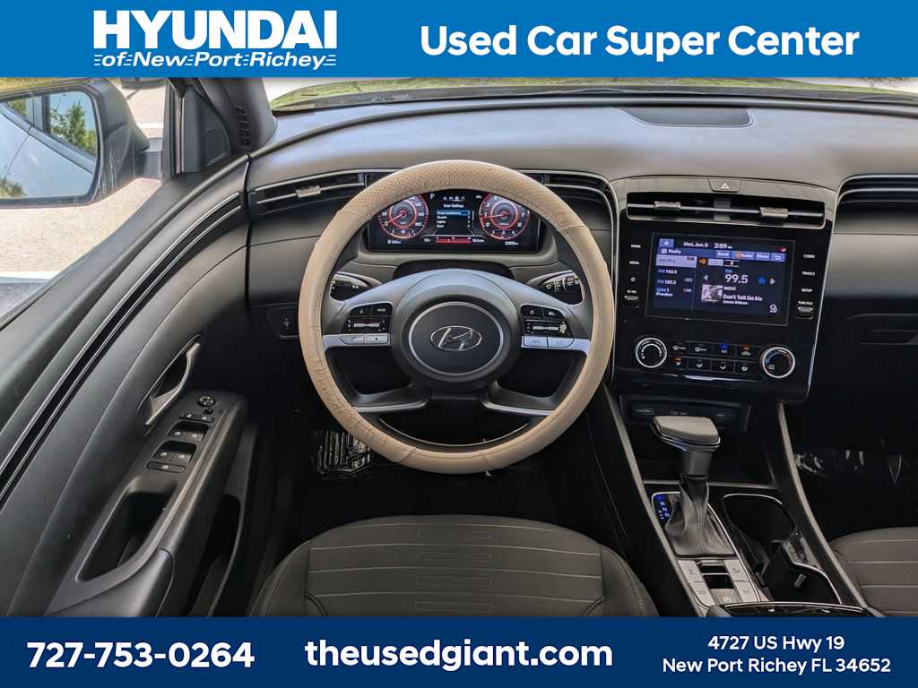 Thumbnail: 2023 Hyundai Santa Cruz - 17