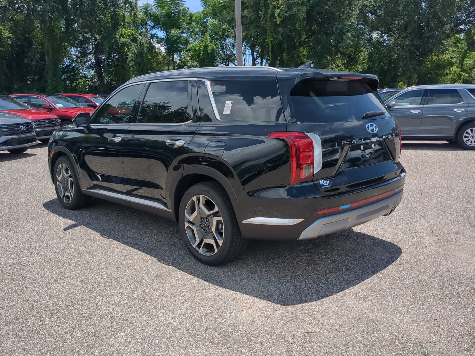 Thumbnail: 2025 Hyundai Palisade - 4