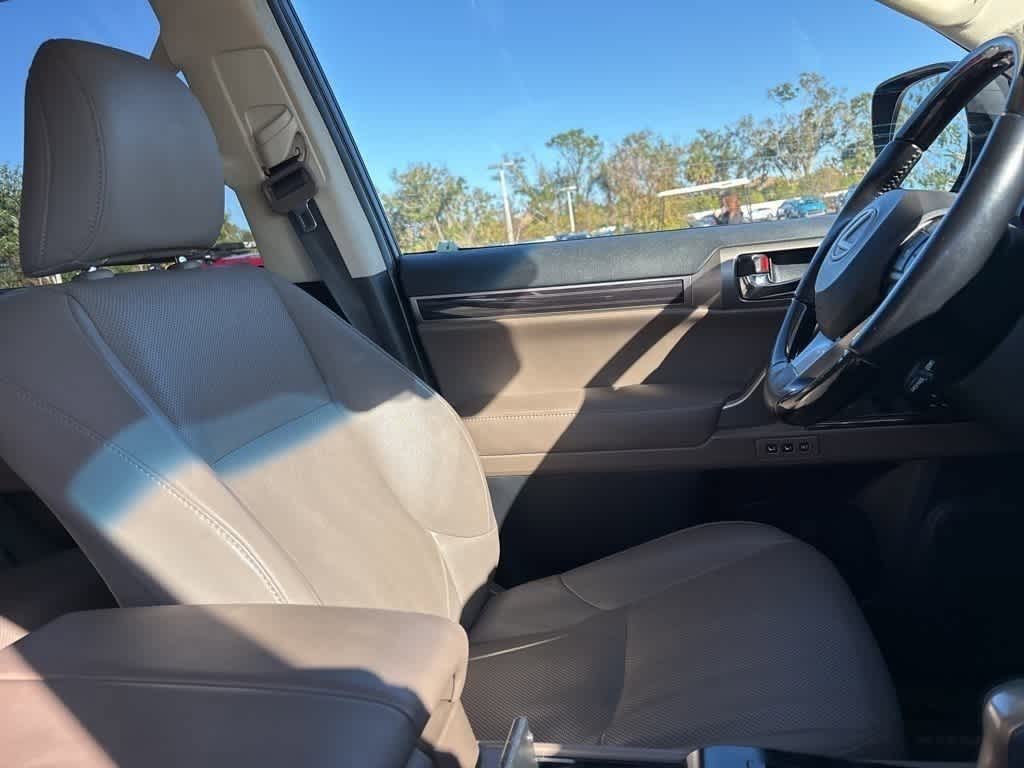 Thumbnail: 2021 Lexus GX - 7