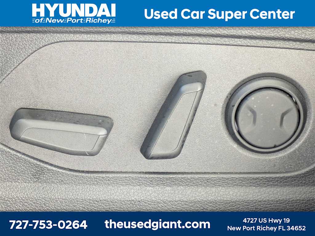 Thumbnail: 2026 Kia Sportage - 25