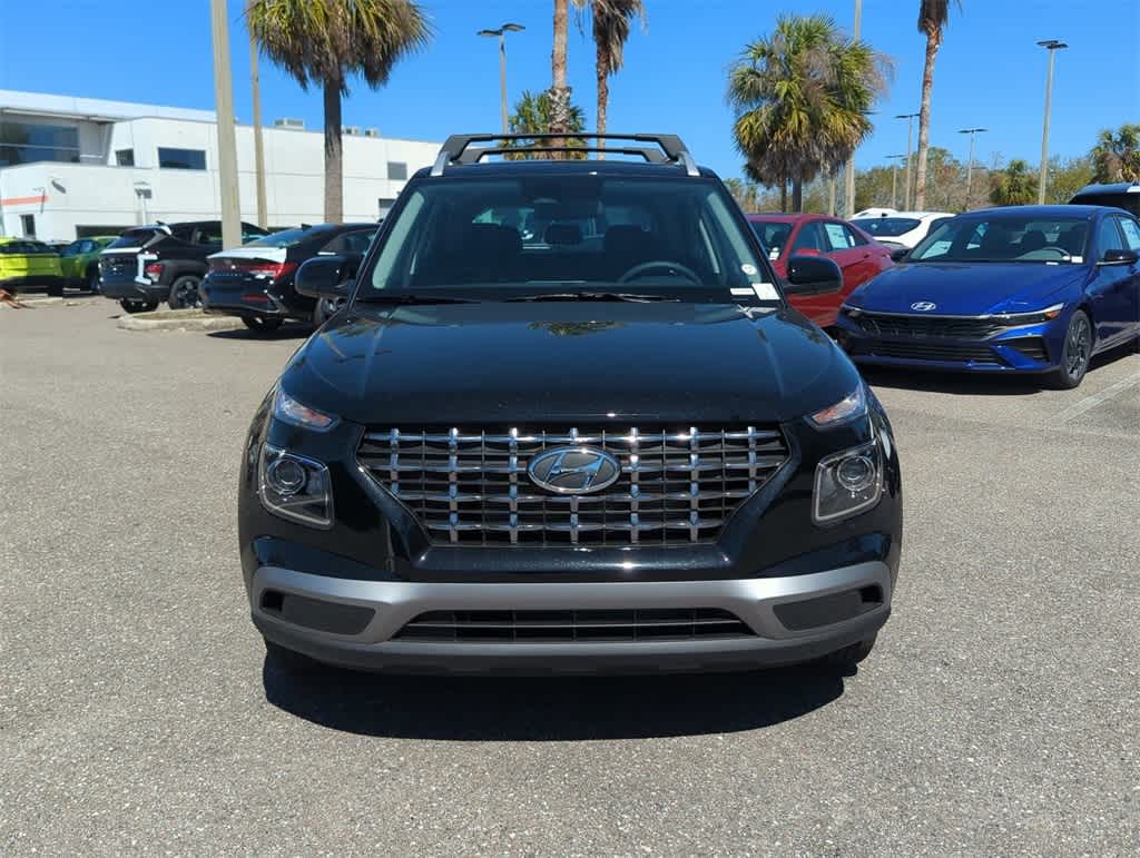 Thumbnail: 2025 Hyundai Venue - 9