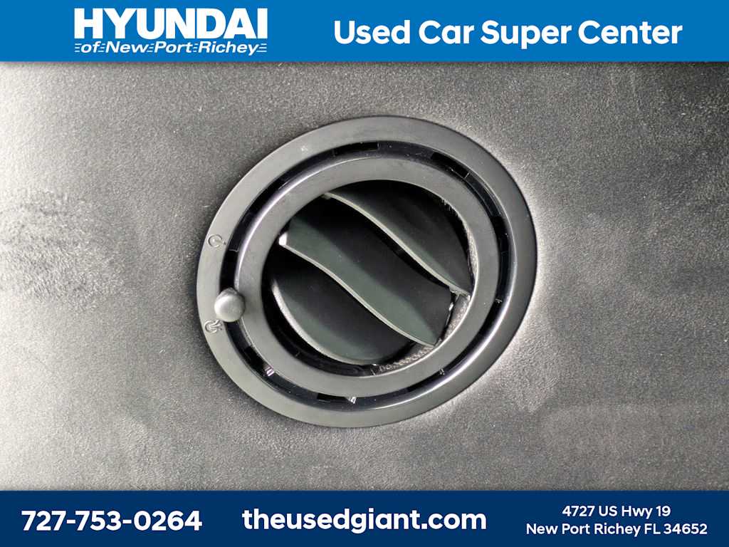 Thumbnail: 2023 Hyundai Palisade - 18