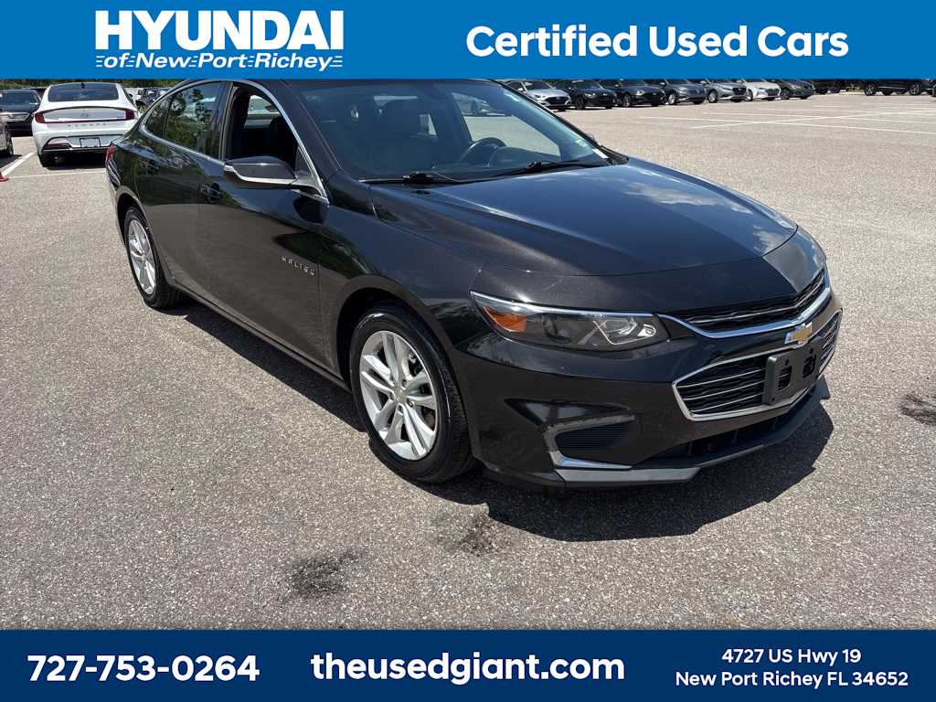Thumbnail: 2018 Chevrolet Malibu - 7
