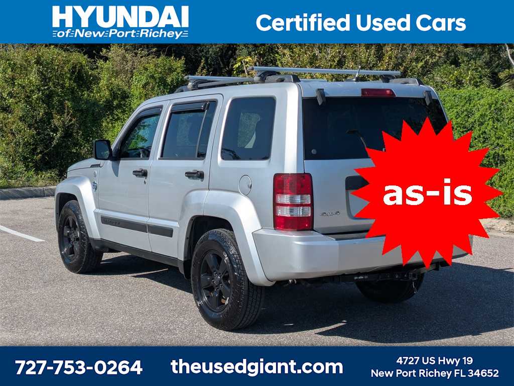 Thumbnail: 2012 Jeep Liberty - 3