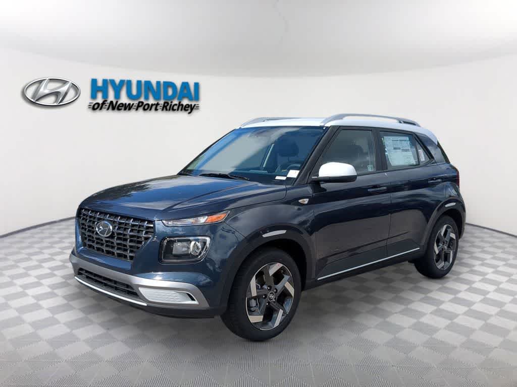 2026 Hyundai Venue SEL w/ 2-Tone Roof IVT's photo