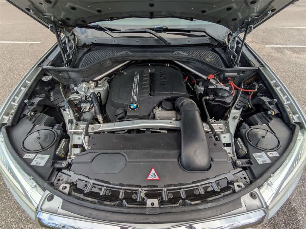 Thumbnail: 2015 BMW X5 - 12