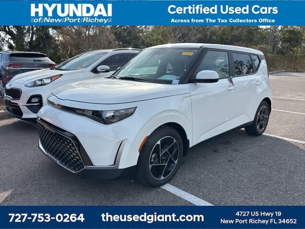 Used 2024 Kia Soul EX Hatchback