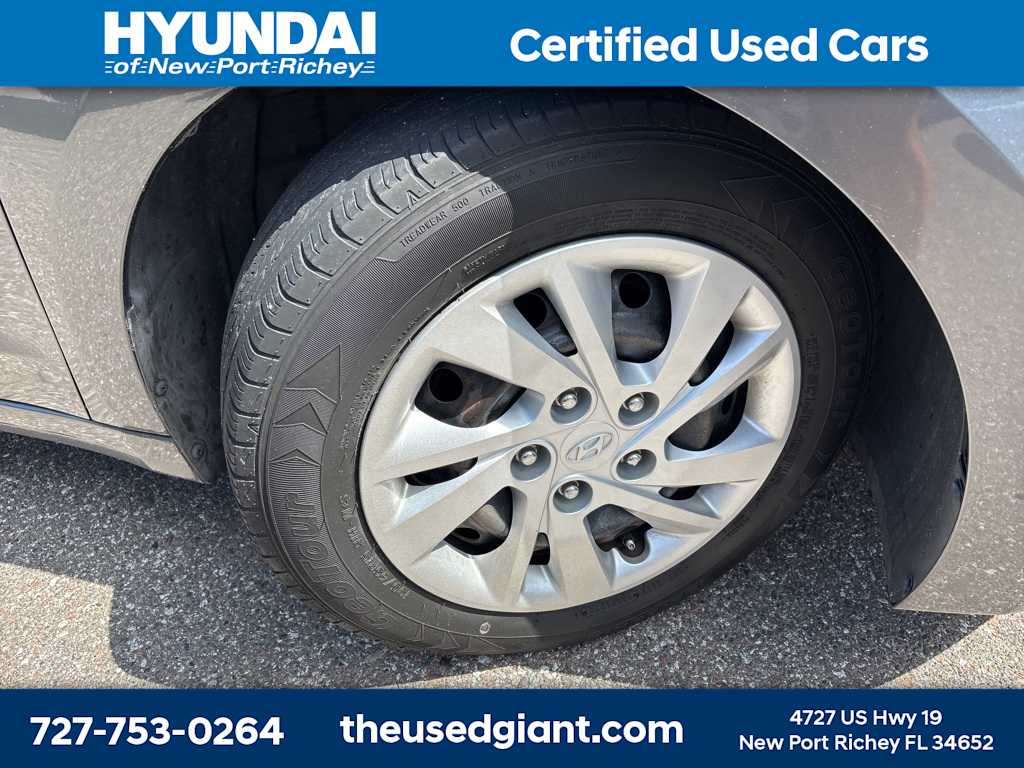 Thumbnail: 2018 Hyundai Elantra - 6