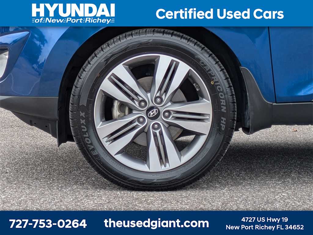 Thumbnail: 2015 Hyundai Tucson - 10