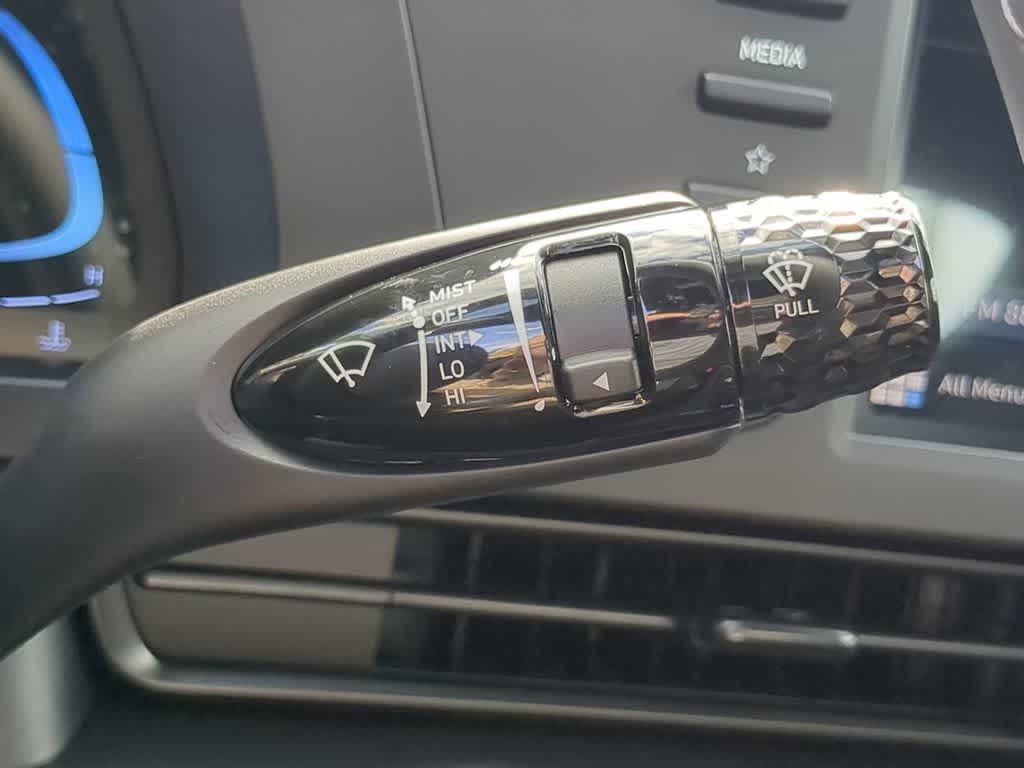 Thumbnail: 2026 Hyundai Elantra - 26