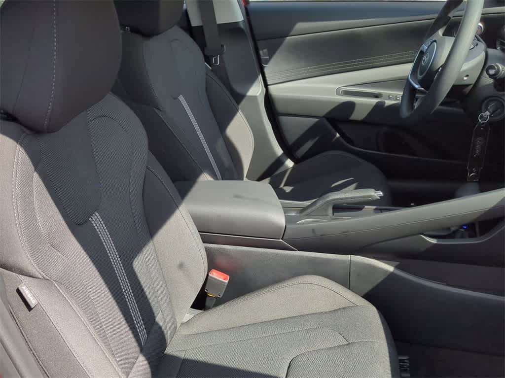 Thumbnail: 2026 Hyundai Elantra - 21