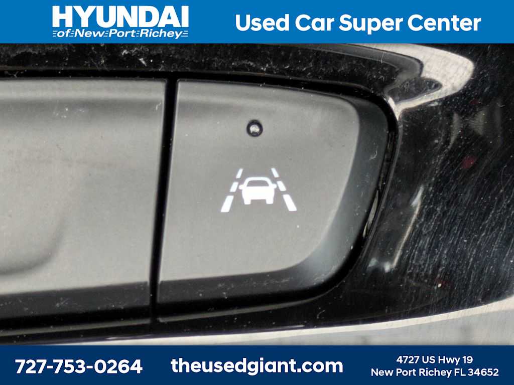 Thumbnail: 2024 Chevrolet Trax - 26