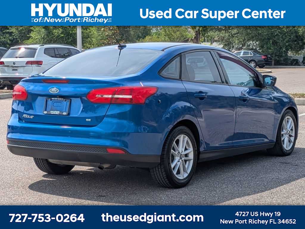 Thumbnail: 2018 Ford Focus - 5