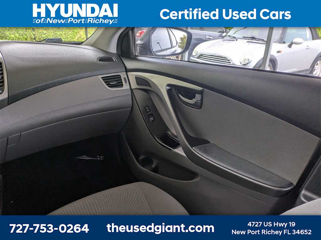 Thumbnail: 2016 Hyundai Elantra - 16