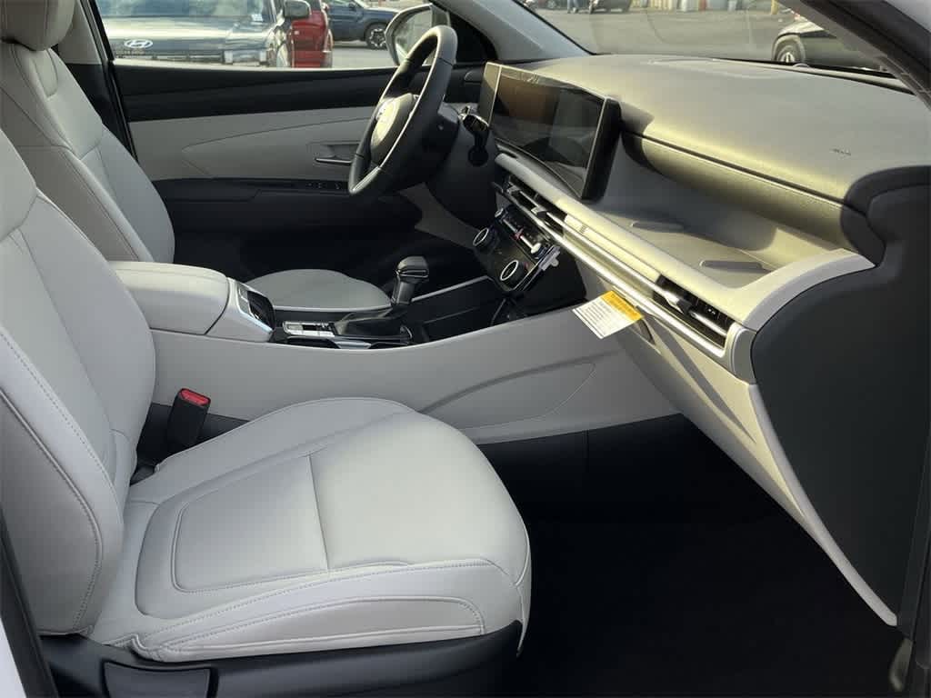 Thumbnail: 2025 Hyundai Tucson - 21