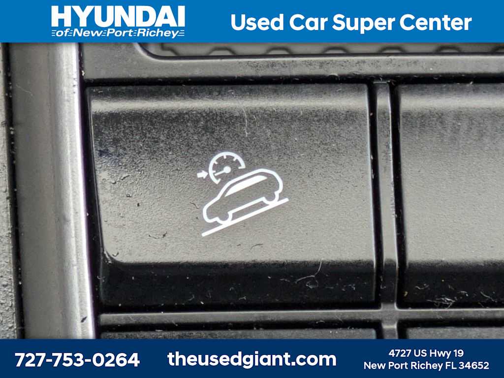 Thumbnail: 2018 Hyundai Tucson - 23
