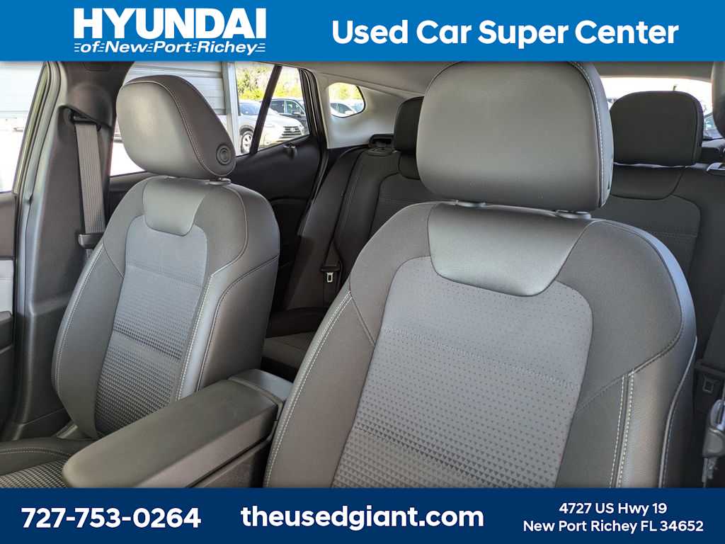 Thumbnail: 2024 Chevrolet Trax - 7