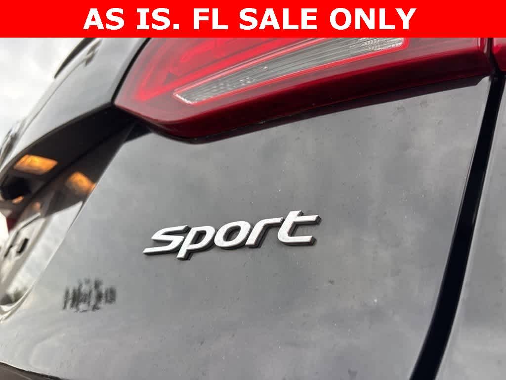 Thumbnail: 2017 Hyundai Santa Fe - 5