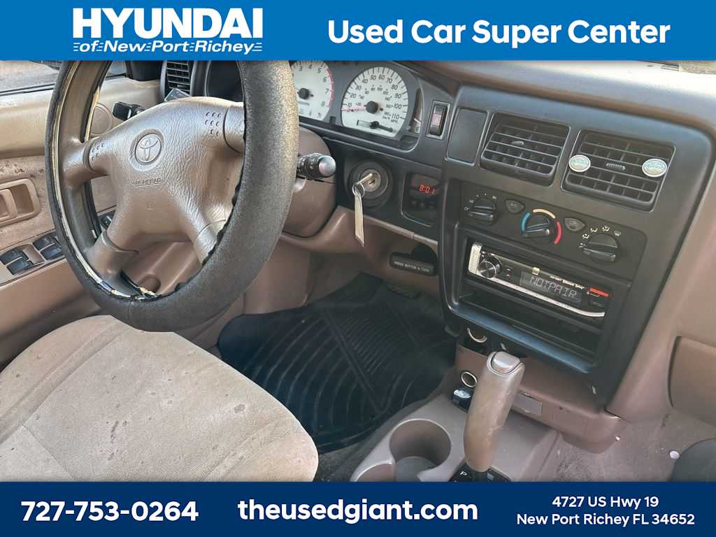 Thumbnail: 2002 Toyota Tacoma - 7