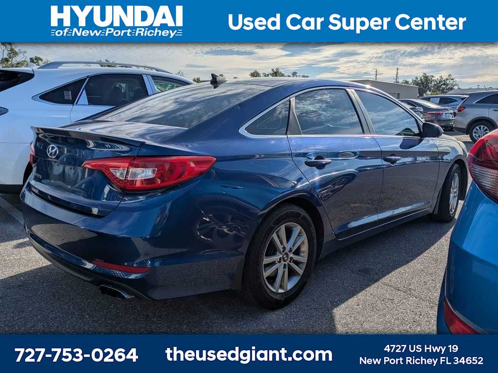 Thumbnail: 2016 Hyundai Sonata - 2