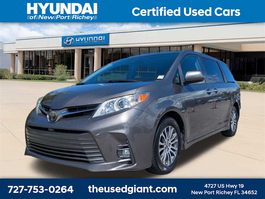 2018 Toyota Sienna XLE -
                  New Port Richey, FL