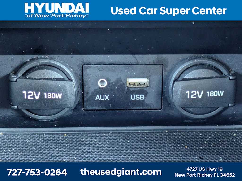 Thumbnail: 2017 Hyundai Elantra - 22