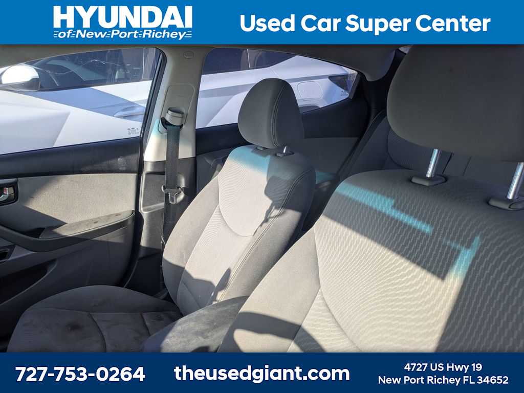 Thumbnail: 2015 Hyundai Elantra - 3