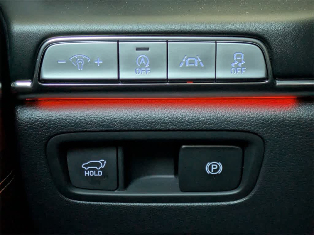 Thumbnail: 2021 Genesis GV80 - 34