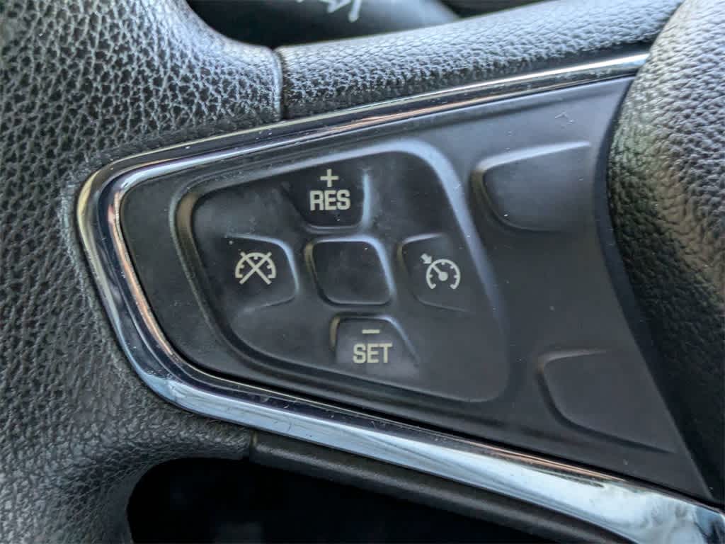 Thumbnail: 2019 Chevrolet Cruze - 29