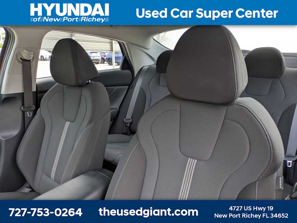 Thumbnail: 2024 Hyundai Elantra - 7