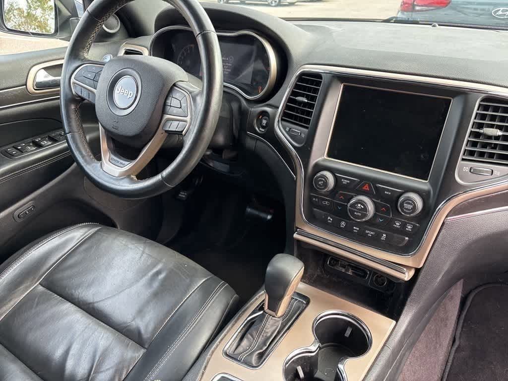 Thumbnail: 2016 Jeep Grand Cherokee - 8