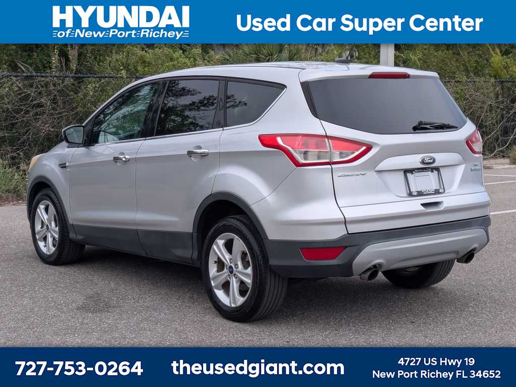 Thumbnail: 2016 Ford Escape - 3
