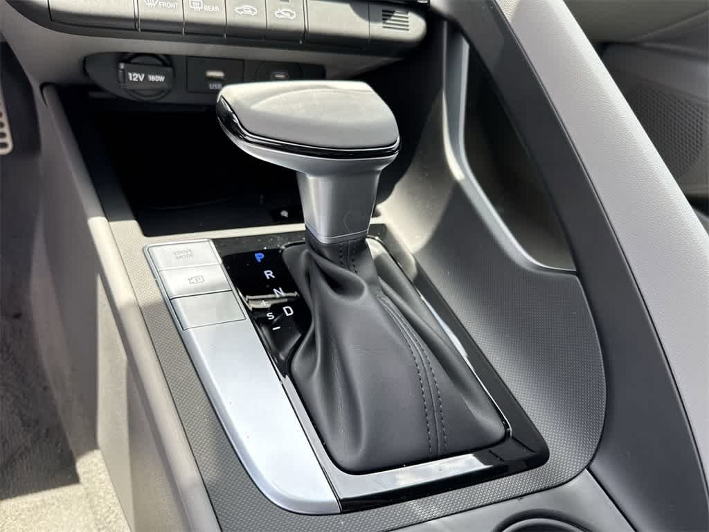 Thumbnail: 2025 Hyundai Elantra - 29