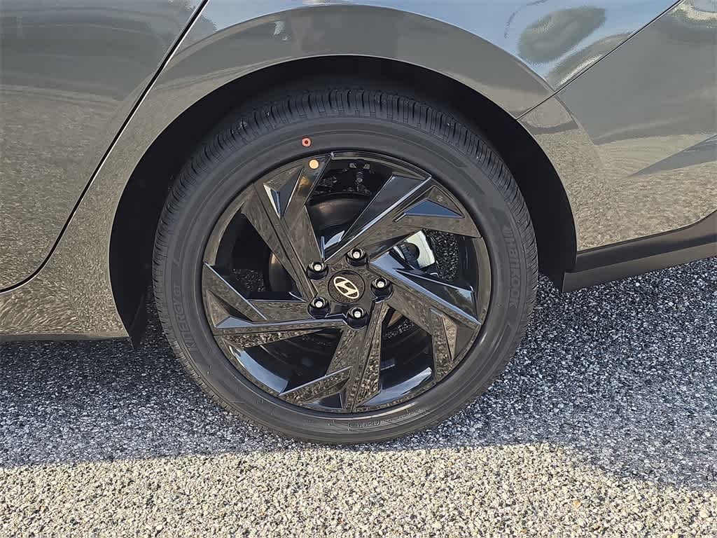 Thumbnail: 2026 Hyundai Elantra - 13