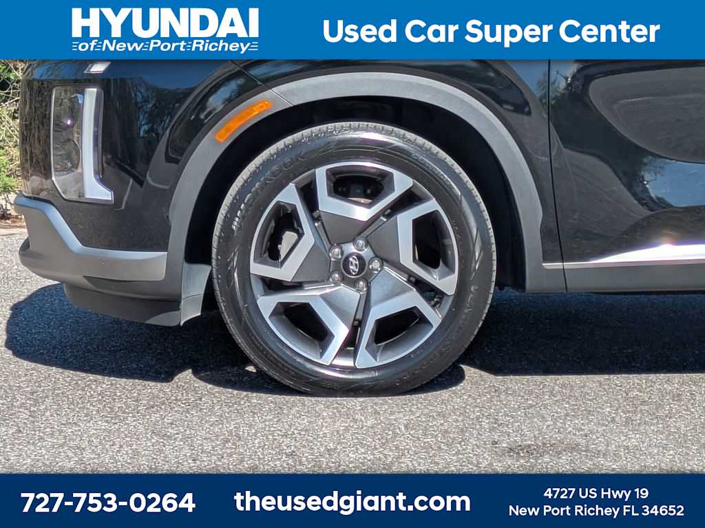 Thumbnail: 2024 Hyundai Palisade - 10