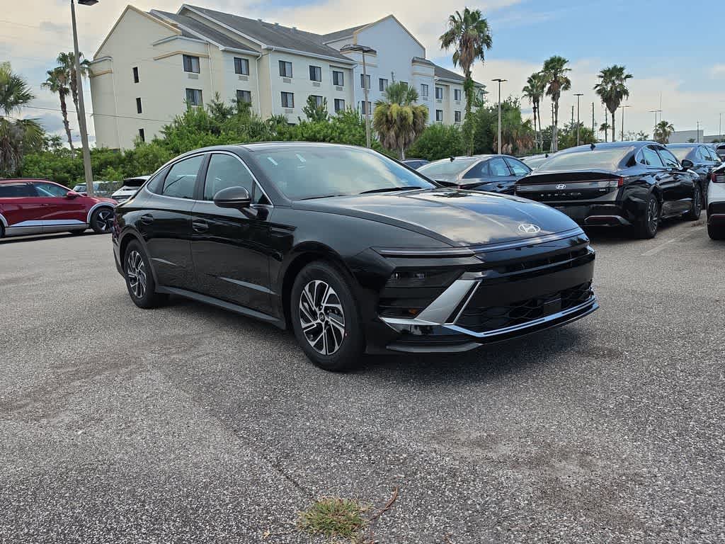 Thumbnail: 2026 Hyundai Sonata - 9
