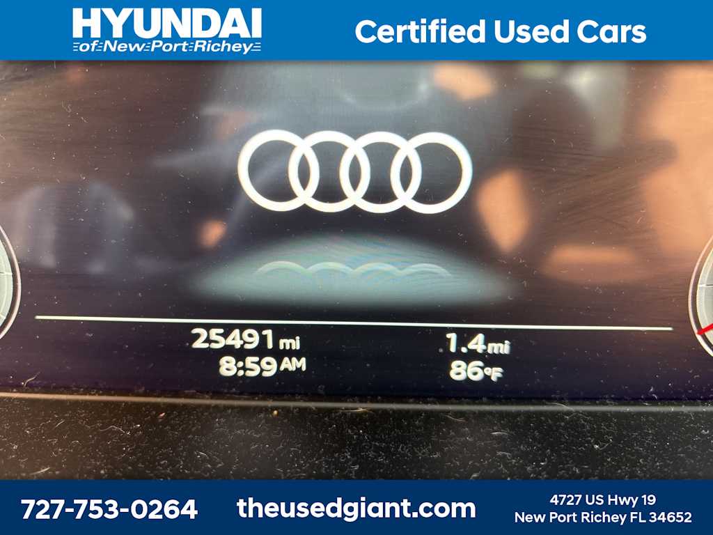 Thumbnail: 2023 Audi Q5 - 9